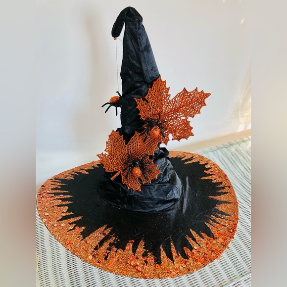 Witch hat Black Lavender feathers Natural. pleated19" Tall Crown 19" wide. - Picture 10 of 15